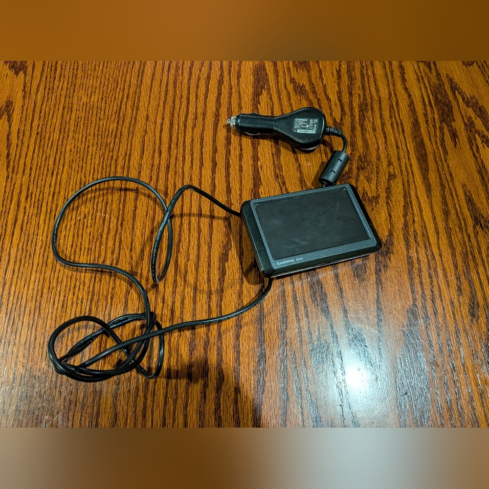 Garmin Black GPS Device with Charger